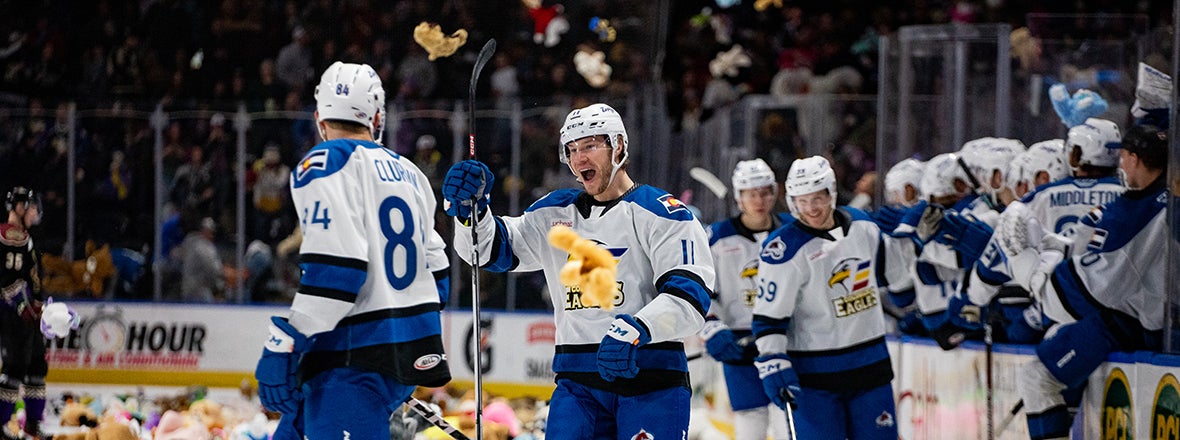 RECAP: Eagles Fans Donate 9,000 Teddy Bears as Colorado Falls to Tucson, 4-3